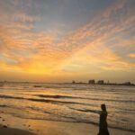 Deepa Thomas Instagram - I’ll give you the visuals and you give the music :) #skyisamiracle #beachwaves #natureisamiracle