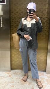 Deepa Thomas Instagram - POV : I love mirror selfies :) 🤍