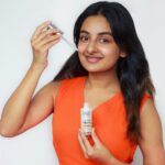 Esther Anil Instagram - Sale Alert - Use OLAYNK40 to avail 40% off on Nykaa on Olay's amazing serum range. My new secret to glowing skin this summer! ☀️❤️ Introducing the Vitamin C super serum. It consists of Vitamin C which goes 10 layers deep into the skin, twice as fast. The best part is that it helps to reduce melanin production which therefore reduces dark spots, pigmentation & blemishes 🙌🏻 The serum range also has other two serums i.e. Hyaluronic Acid Serum to give your skin instant hydration & Cica Serum which helps soothe the skin and reduce redness 🌸 Grab these amazing products from Nykaa today! #Ad #SkinSoDeepInLove #OlaySuperSerums #OlayVitaminCSerum #Skincare @olayindia