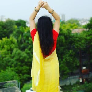 Garima Jain Instagram - 5th is my favorite, what’s yours ?
Churning the Raveena Tandon ( tip tip barsa paani ) out of me 
🌧 ☔️ 🌈.
.
.
.
.
#garimajain #tiptipbarsapaani #raveenatandon #saree #indianphotography #yellowsaree #photography #carousal #sareelove #indianweariscool #popularpic #ondemand #traditionalwear #traditional #rains #rainyday #indianblogger #indianinfluencer #moj #love #photoshoot #model #cute #rainbow #rains #baarish #baarishaayihai