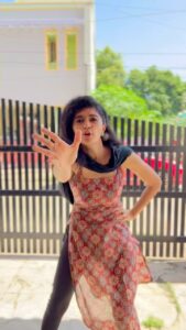 Harija Instagram - Kuthu dance Kuthu dance … after along time back with dance in insta😎… Etho summara Aduvom, pro Elam illa so manuchi🙏🙏😉😂 My cinematographer - @amar_theinfinity_e 😘 #dancereels #rarareddyiamready #rara #harija