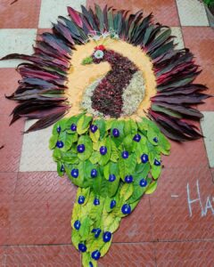Harija Instagram - Did these with flowers and leaves from my Garden. I was upset that I didn't have any flowers.. then the artist in me slapped me with a string of ideas 😅 Happy Onam 🌷❇️🏵️🌸 Make the Most out of Everything Adapt, Improvise, Overcome👍😍 #onam #flowers🌸