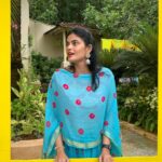 Kalpika Ganesh Instagram - Haldi feels💙❤️ @worldof_sahaja @saja_official.in #wedding #weddingattires #majhaa