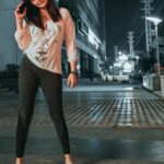 Kalpika Ganesh Instagram - If you don’t get my sarcasm You are yet to experience life ❤️❤️ PC @sameerchandra.n #randomclick #phoneclick