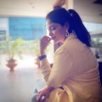 Kalpika Ganesh Instagram - As sweet as MANGO Edited by me🥭 #yellow #mango #blazer #profile #phoneclicks #shotoniphone #ponytail TV5 News