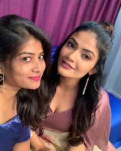 Kalpika Ganesh Instagram - Many many happy returns of the day @mounagummadi 
A person who aspires to be beyond her capabilities and an inspiration!!
My life support and pillar
I love how I irritate you.. coz ur reactions are cute...
I wish only the best and grow immensely with all your dreams
Super happy for where @hilodesign.co has reached today
Many more to come papa
Love you🤗❤️