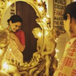 Mona Singh Instagram - Happy in a saree #sareelove #red #instagram
