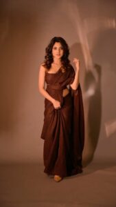 Nandana Varma Instagram - 🤎

Styling @styled_by_arundev 
Photography and post production @plan.b.actions by @jibinartist 
Costume  @devraagh 
Makeup: @makeup_by_shibinantony 
Studio @maxxocreative , @studio_maxxo
Art @silvester_attractte
Photography assist @dayonphotos, @rizwanmechoth,
@vishnu__photography___
Special thanks to @huwais.majeed