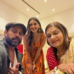 Nikita Dutta Instagram - I am going to be flexible and settle for 60-70 percent. Send biodata people. 🤪 . #AboutLastNight #IndianMatchmaking #IYKYK