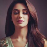 Nikita Dutta Instagram - Hair game going strong. #Randomness Make up credits : @amirrorimage9 Photo credits : @shahniri91 Pali Hill