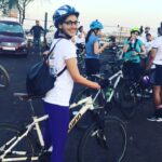 Nikita Dutta Instagram - I always thought nothing is better than running early in the morning with the sea wind hitting your face. But I guess the same feels better when you are on a bike riding it! #SaturdayMorningDoneRight #Cyclothon #30km #blissful Haji Ali Dargah