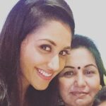 Nikita Dutta Instagram - This lady be the bestest! #MommyDear #LoveYouToBits