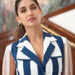 Nikita Dutta Instagram - Got some stripes on 💙🤍💙🤍 . . . . HMU: @nidhiagarwalmua 📸: @shootwithsurya Outfit: @ombrello_official Styled by: @kareenparwani Team: @styledbyanuja @suvidhiijainn @_tanisha.jain Shoes: @stellamccartney Managed by @yaminichander