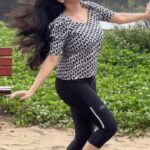 Papri Ghosh Instagram - #trending #tamil #song #reels #windy #beach #dance #actress #rain #wind #openhair
