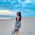 Pujita Ponnada Instagram - Smell the Sea 🌊 Feel the Breeze 🫧 Hear the Ocean 🐚 📸 @pethakamsetti #pujitaponnada #actor #love Goa
