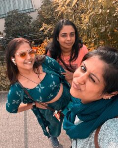 Rachana Narayanankutty Instagram - Just some Swiss clicks 💓 @ranjinijose @nipinniravath @vaishnavgirish_ @anusnipin @afsal_.ismail @rachananarayanankutty #rachananarayanankutty #actor #singer #mentalist #dancer #switzerland #switzerland🇨🇭 #zurich Zürich, Switzerland