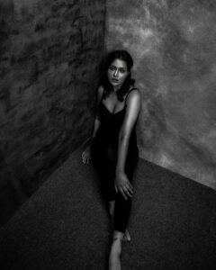 Raiza Wilson Instagram - Sad girl autumn 🍂 
@palaniappansubramanyam 
@ramya_mua 
@basement._studios