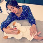 Sanjjanaa Instagram - How I make my baby sleep .. video out now on my you tube - @sanjjanaagalraniofficial . Also follow @princealarik on fb & insta ❤️ Karnataka, Bangalore