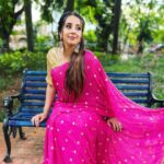 Sanjjanaa Instagram - Beautiful #ranipink saree flaunted by the Galrani 😍 you must Chq out the collections of @sakhi_online_store ❤️ @anupama_makeoverartistry 💄 @ss_makeover_by_suha 👱‍♀️ ##instamom #instababy #indianactress #princealarik #princealarik #justborn #indiancelebrity #indiancelebrities #momtobe #sanjjanaa #sanjanagalrani #sanjana #sanjjanaagalrani Bangalore, India