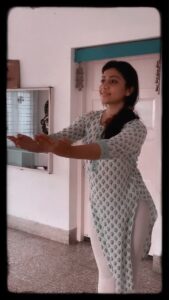 Shruti Ramachandran Instagram - After a long gap @shruti.ramachandran is back dancing 💃 ♥️✨
Such a sight ! ♥️
