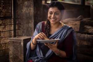 Shruti Ramachandran Instagram - മധുരം @ahammed_khabeer @jithin_stanislaus 
@shruti.ramachandran 
@sonylivindia 
#stillphotography 
#stillphotographer
