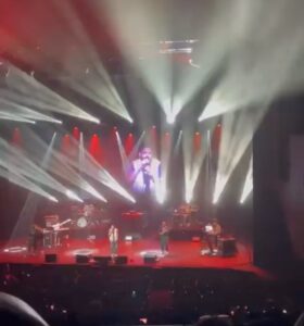 Sid Sriram Instagram - Accidentally clicked remove from grid on my last post, so took it as a sign to grab more of my favourite moments from last night to post up. These last couple shows felt like a throwback to when we first starting doing our shows at the Lady Andal auditorium in Chennai. More intimate, with audiences so much closer to us, in a way felt like a re-connection to the origins. Shout out the brothers @sanjeevtmusic, @tapassnaresh, @leon.james, @ramkuu, @hashbass, #HNBhaskar, @nikhilvpai, @soheldantes, @vinod_ld, @vj_manu. These last couple weeks have been hectic but rejuvenating. Performed in Singapore, released Long long Time (Link in bio), performed in Melbourne and finally last night in Sydney. Headed back to Chennai with a full heart.
Nov 18- Trichy
Nov 20- spoken Fest in Mumbai 
Nov 27- Coimbatore 
Carnatic concert list coming soon
Also got an exciting announcement for Chennai coming very soon!
Will say it again, thank God for music, thank God for this beautiful life. Gratitude forever engrained in everything. Vettrivel Muruganukku.
All love