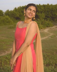 Soundariya Nanjundan Instagram - Let your light to shine ✨ 
#nomakeup #bareface
.
Shot on @nikonindiaofficial 
Jewelry- @gaanafashion 
Outfit- @tina_couture1607 
📸- @bhoopalm_official
.
.
.
.
.
.
.
.
.

#soundariyananjundan #chennai #kannadiga #soundariya #actress #tamilcinema #model #performer #actor  #tamilnadu #bangalore #cinema #modellife #kollywood #soundarya #soundaryananjundan #modelling #fashion #actorslife #outfitoftheday #ootdfashion #reels #reelsinstagram #photo #photographer #camera #lifestyle #fashionblogger