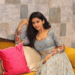 Soundariya Nanjundan Instagram - Me waiting for someone to casually fall in love with me while staying in my couch all day 😴 #sunday mood 💤 . . . . . . . . . . #soundariyananjundan #chennai #kannadiga #soundariya #actress #tamilcinema #model #performer #actor #tamilnadu #bangalore #cinema #modellife #kollywood #soundarya #soundaryananjundan #modelling #fashion #actorslife #outfitoftheday #ootdfashion #reels #reelsinstagram #photo #photographer #camera #lifestyle #fashionblogger