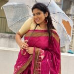 Soundariya Nanjundan Instagram - I Find Peace In The Rain ☔️ . Saree - @tamairafashion . #chennairains #sareelove . #soundariyananjundan #soundariya #nanjundan #soundarya #soundaryananjundan Rain Rain Rain