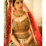 Srushti Dange Instagram - 🪔💫 Desinger by @nirali_design_house Makeup by @makeup_by_kez Hairdo by @banu_hairstylist_sareedrapist Photography by @camerasenthil Jewellery by @challani_jewellery Shoot organise by @rrajeshananda