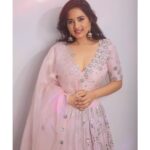 Srushti Dange Instagram - Hello November 🍂✨ MUA by @agenerous_glam_ Styled by @simarvinodh @slayofficialstudio Photographer by @rahuldev1177