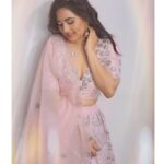 Srushti Dange Instagram - Hello November 🍂✨ MUA by @agenerous_glam_ Styled by @simarvinodh @slayofficialstudio Photographer by @rahuldev1177