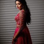 Aditi Shankar Instagram - Backstage Alaparai 🙌 (Sneakers under my lehenga😅 a total “me” thing) Styled by: @dr.vinothinipandian Photographed by📸 : @kiransaphotography Outfit👗: @nirali_design_house MUAH💄: @rachelstylesmith Jewellery💎: @jcsjewelcreations @sri_artiquess (bangles)