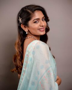 Aditi Shankar Instagram - Fight for your fairytale 🌈✨

Styled by: @dr.vinothinipandian
Photographed by📸 : @kiransaphotography 
Outfit👗: @bandananarulaofficial
MUAH💄: @vishalcharanmakeuphair @hairbyradhika 
Jewellery💎: @JCSjewelcreations