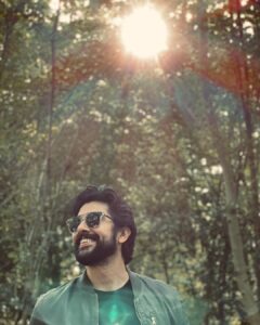 Aftab Shivdasani Instagram - ‘Someone asked me, “what is your religion?”
I said, “All the paths that lead to the light.” ‘ 
- Unknown. 🌞🍀