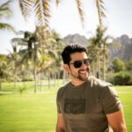 Aftab Shivdasani Instagram - ‘Travel far enough to meet yourself..’ 💫 #albustanpalace #rcmemories Al Bustan Palace, a Ritz-Carlton Hotel