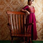 Amrutha Nair Instagram - തുറന്ന് പറയുമ്പോൾ മനസ്സ് തണുക്കും മനസ്സ് തണുത്താൽ ജീവിക്കാൻ കൊതി തോന്നും. കൊതി തോന്നിയാൽ വാശിയാകും വാശിയായാൽ നേടിയെടുക്കേണ്ടതെല്ലാം നീ നേടിയെടുക്കുക തന്നെ ചെയ്യും. ❤ Pic @colorpadam_photography Accessories @brand_nithara_ 👗 @ashdev_designers MUA @roshnistvm Thiruvananthapuram, Kerala, India