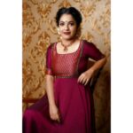 Amrutha Nair Instagram - Stay classy ❤ Pic @colorpadam_photography Accessories @brand_nithara_ 👗 @ashdev_designers MUA @roshnistvm Trivandrum, India