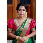 Amrutha Nair Instagram - 250K FAMILY ❤❤❤❤❤❤THANK YOU ALL❤🥰😘😘😘😘😘😘😘😘😘😘😘 saree @anoma_clothing MUA @ashtamudi_wellness Jewelry @alapatt.jewellers Thiruvananthapuram, Kerala, India