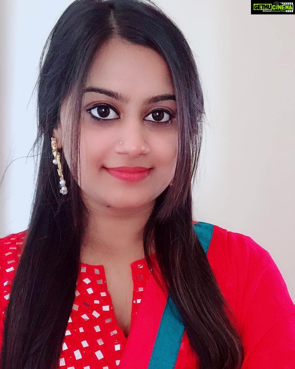 Actress Ansiba Hassan HD Photos and Wallpapers August 2022 | Gethu Cinema