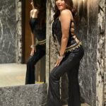 Antara Biswas Instagram - It’s Time To Rock 🥰…. #patna #diaries #eventready #happiness #dance #monalisa Mua& Hairstyling: @shab_qureshi786 📸: @deepakpathak663