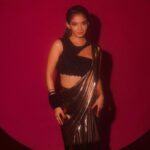 Anushka Sen Instagram - It’s Glow Season ⚡️ . Wearing: @kalkifashion @deme_love_ Styled by: @stylingbyvictor @sohail__mughal___ Makeup by: @sachinmakeupartist1 Hair by: @shab_qureshi786 Clicked by: @smileplease_25 Management: @guunjanvm