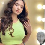 Anushka Sen Instagram - 🎧