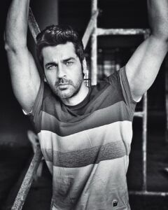 Arjan Bajwa Instagram - Black & White person … living in a colorful world ..
.
.
.
.
.
.
.
.
.
.
.
.
.

#instagood #instadaily #instagram #instalike #instapic #menhairstyle #menswear #mensfashion #saturdaynight #saturdayvibes #black #blacknwhite #blacknwhite_perfection #bollywood #bollywoodactor #actorslife #actor #arjanbajwa