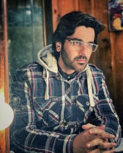 Arjan Bajwa Instagram - Long hair Daze …..
.
.
.
.
.
.
.
.
.
.
.
#throwbackthursday #throwback #longhair #menswear #mensfashion #menshair #instagood #instapic #instagram #instahair #bollywood #actorslife #thursday