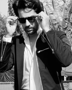 Arjan Bajwa Instagram - look ahead & prepare , Not look back & regret …
.
..
.
.
.
.
.
.
.
.
.
.
.
.
.
.
.
#instagood #instagram #insta #instafashion #instapic #mood #sunlight #potrait #bollywood #bollywoodstyle #bollywoodactor #fitness #fitnessmotivation #fitnessaddict #casio #casiogshock #diesel #mondaymotivation #monday #mondaymood #mondayvibes #actorslife
