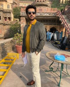 Arjan Bajwa Instagram - Behind the Scenes - Bestseller …..
.
.
.
.
.
.
.
#bts #bestseller #indianwebseries #webseries #bollywood #actorslife #actors #lookoftheday #look #lookbook #instagood #instagram #insta #instamood #instapic