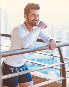 Arjan Bajwa Instagram - Monday Blues? Nope,here comes the rain ! 
.
.
.
.
.
.
.
.
.
.
.
.
.
.
.
.
.
.
#men #mensfashion #menstyle #menswear #bollywood #bollywoodstyle #actors #actorslife #mondaymotivation #monday #mensstyle #tommyhilfiger #sunset #fitness #fitnessmotivation #fitnessaddict #instantbollywood #tommyhilfigureunderwear