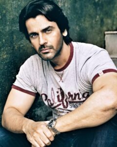 Arjan Bajwa Instagram - Long hair Daze …..
.
.
.
.
.
.
.
.
.
.
.
#throwbackthursday #throwback #longhair #menswear #mensfashion #menshair #instagood #instapic #instagram #instahair #bollywood #actorslife #thursday