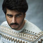 Arjun Kapoor Instagram - December vibes. #MerryChristmas ✨ 🎄